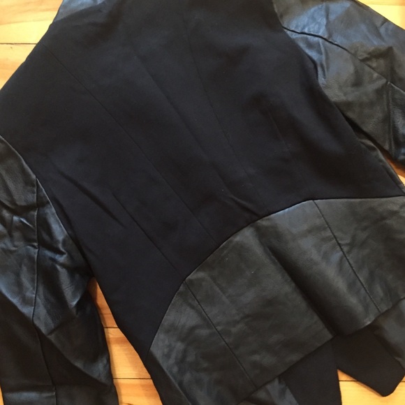 Little jacket - Picture 4 of 4